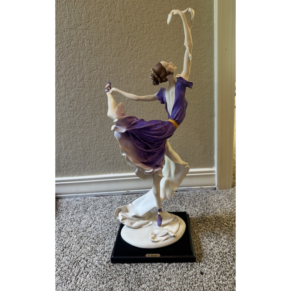 1988 Limited Edition 9897/10,000 Giuseppe Armani Statue 21" Ballerina‎